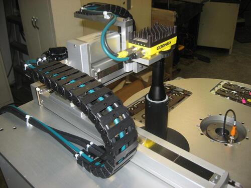 Automatic machine to inspect transmission filters